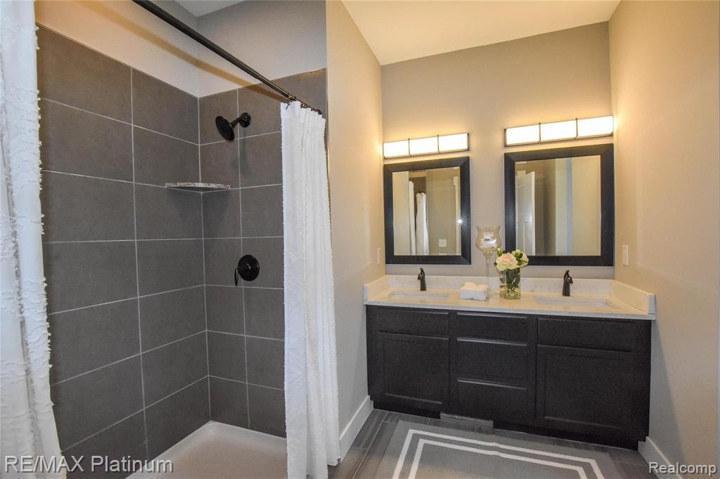 28 Timberleaf Drive Brighton, MI 48114 - Photo 26 of 32