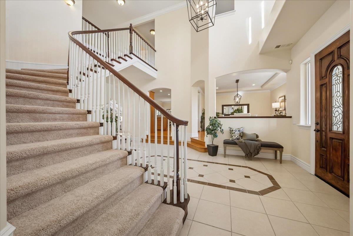 9133 Cedar Ridge Drive Granite Bay, CA 95746 - Photo 4 of 55