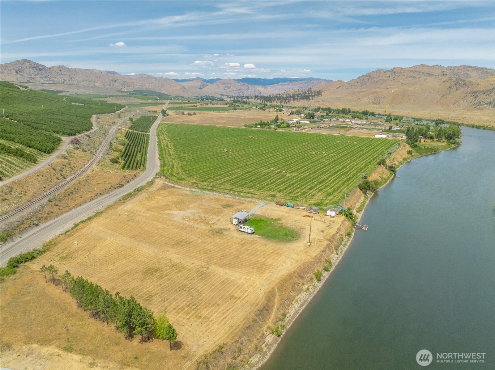 626 Monse River Road Brewster, WA 98812 - Photo 3 of 29