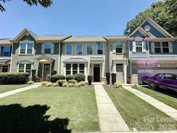 $2,399 | 1935 Fleetwood Drive, Charlotte, NC 28208