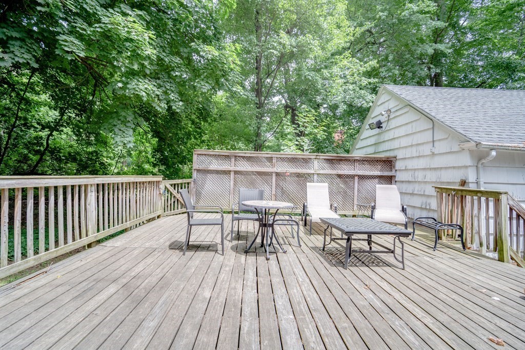 22 Atwater Place Springfield, MA 01107 - Photo 19 of 21 Gallery Image 19