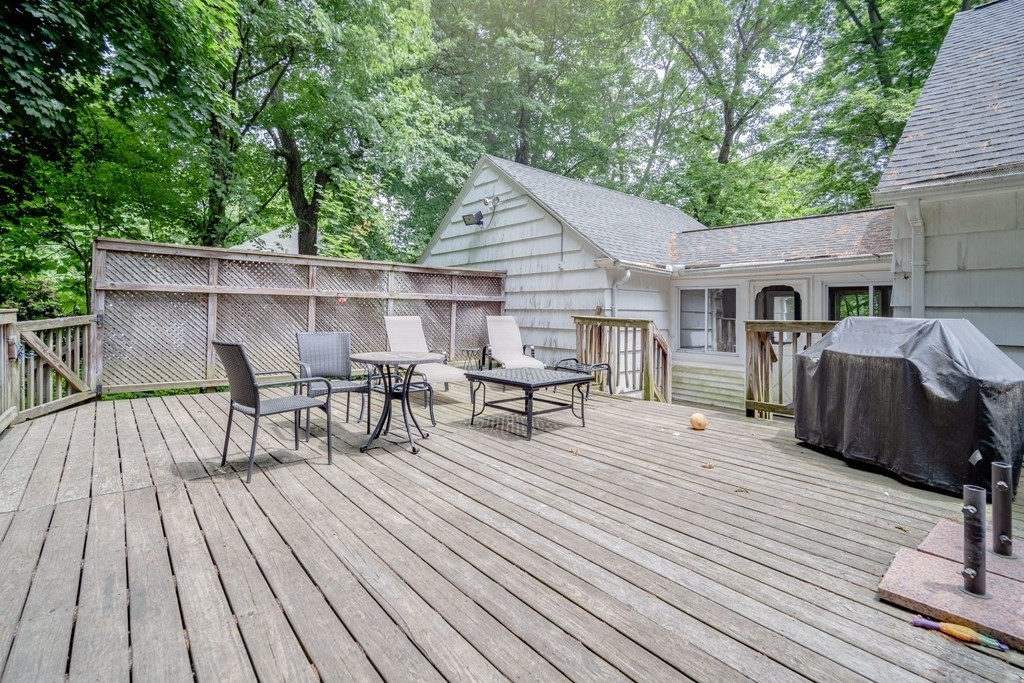 22 Atwater Place Springfield, MA 01107 - Photo 20 of 21 Gallery Image 20