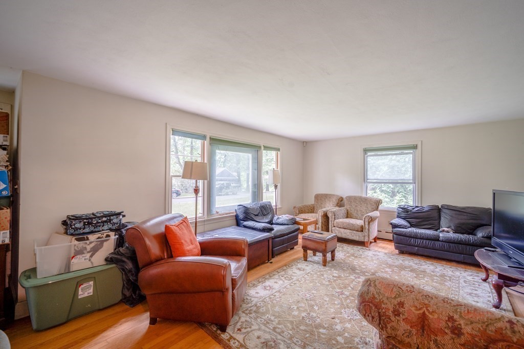 22 Atwater Place Springfield, MA 01107 - Photo 10 of 21 Gallery Image 10