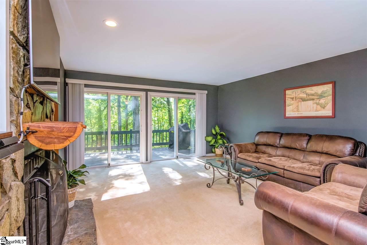 9 Rollingreen Road Greer, SC 29651 - Photo 17 of 36 Gallery Image 17