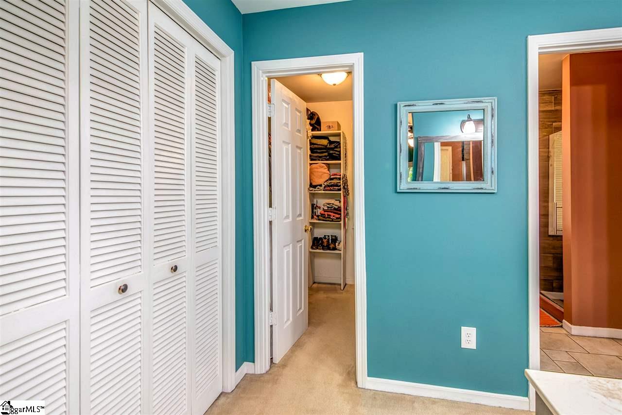 9 Rollingreen Road Greer, SC 29651 - Photo 28 of 36 Gallery Image 28