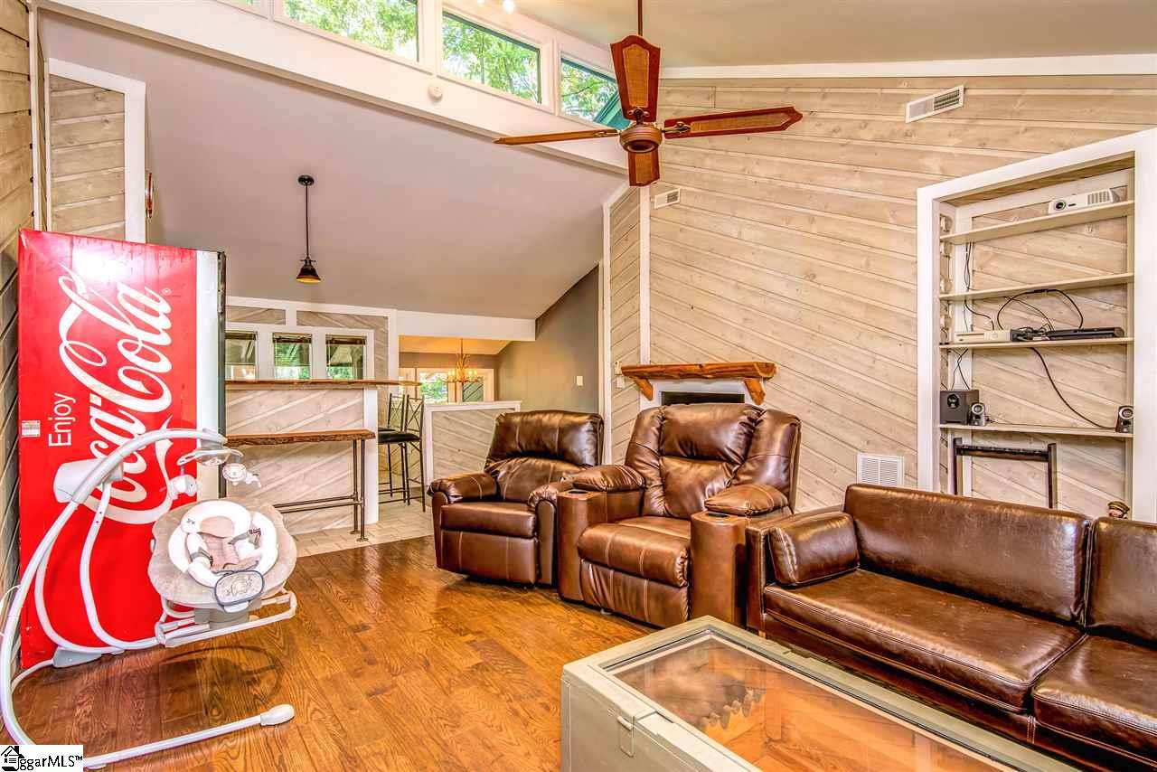 9 Rollingreen Road Greer, SC 29651 - Photo 31 of 36 Gallery Image 31