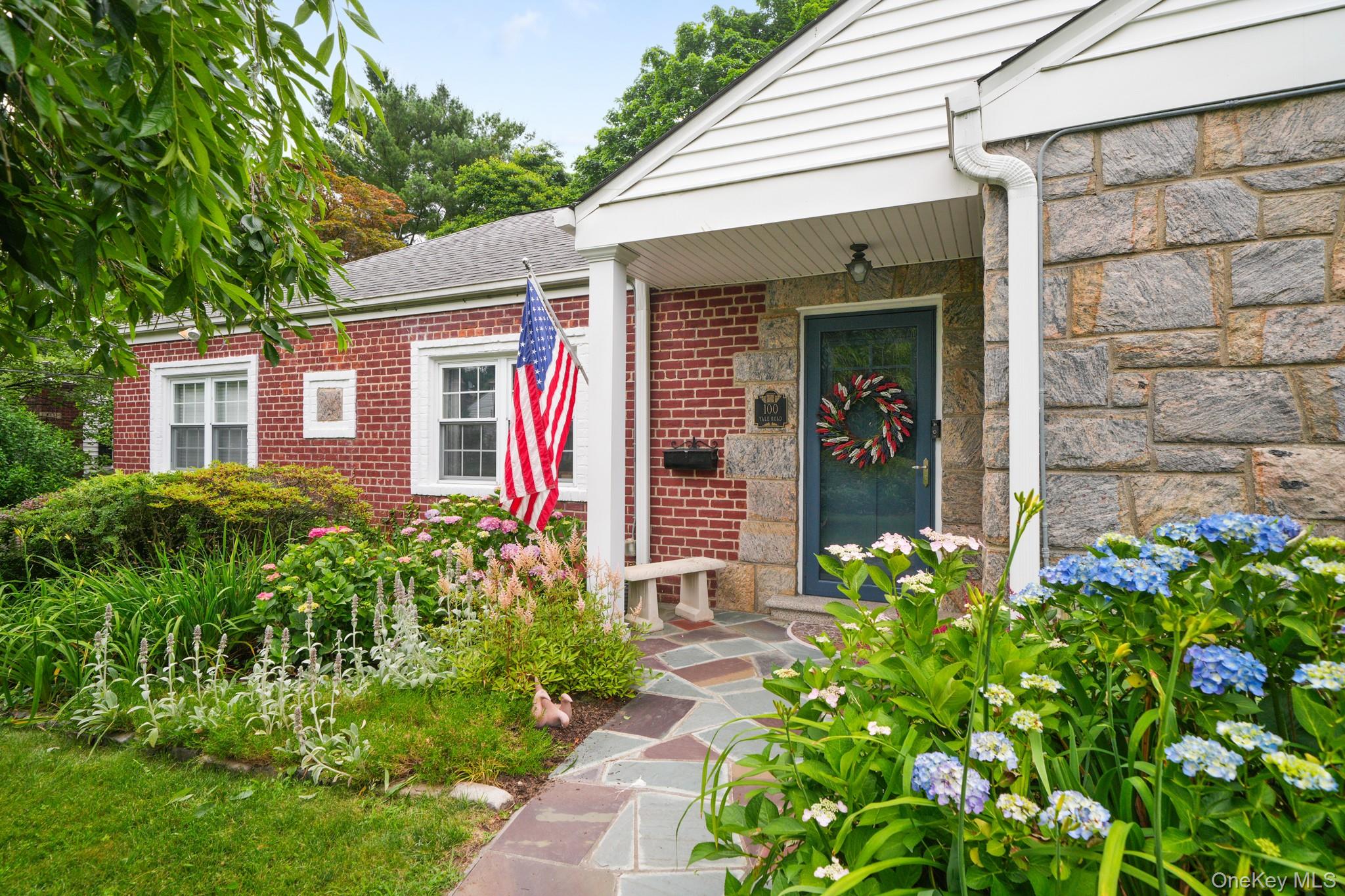 100 Yale Road Hartsdale, NY 10530 - Photo 4 of 12