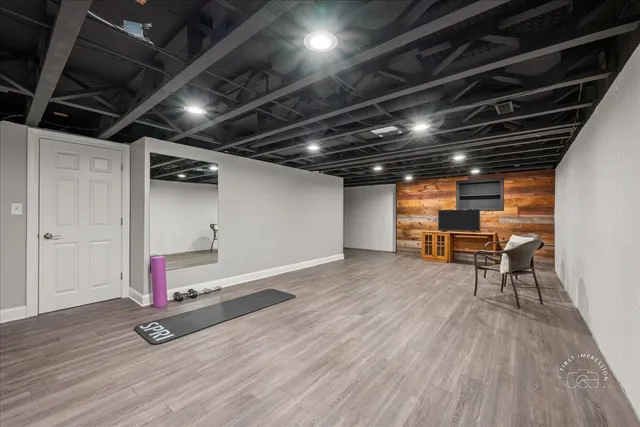 $415,000 | 63 White Oak Circle, Unit 63, St. Charles, IL 60174