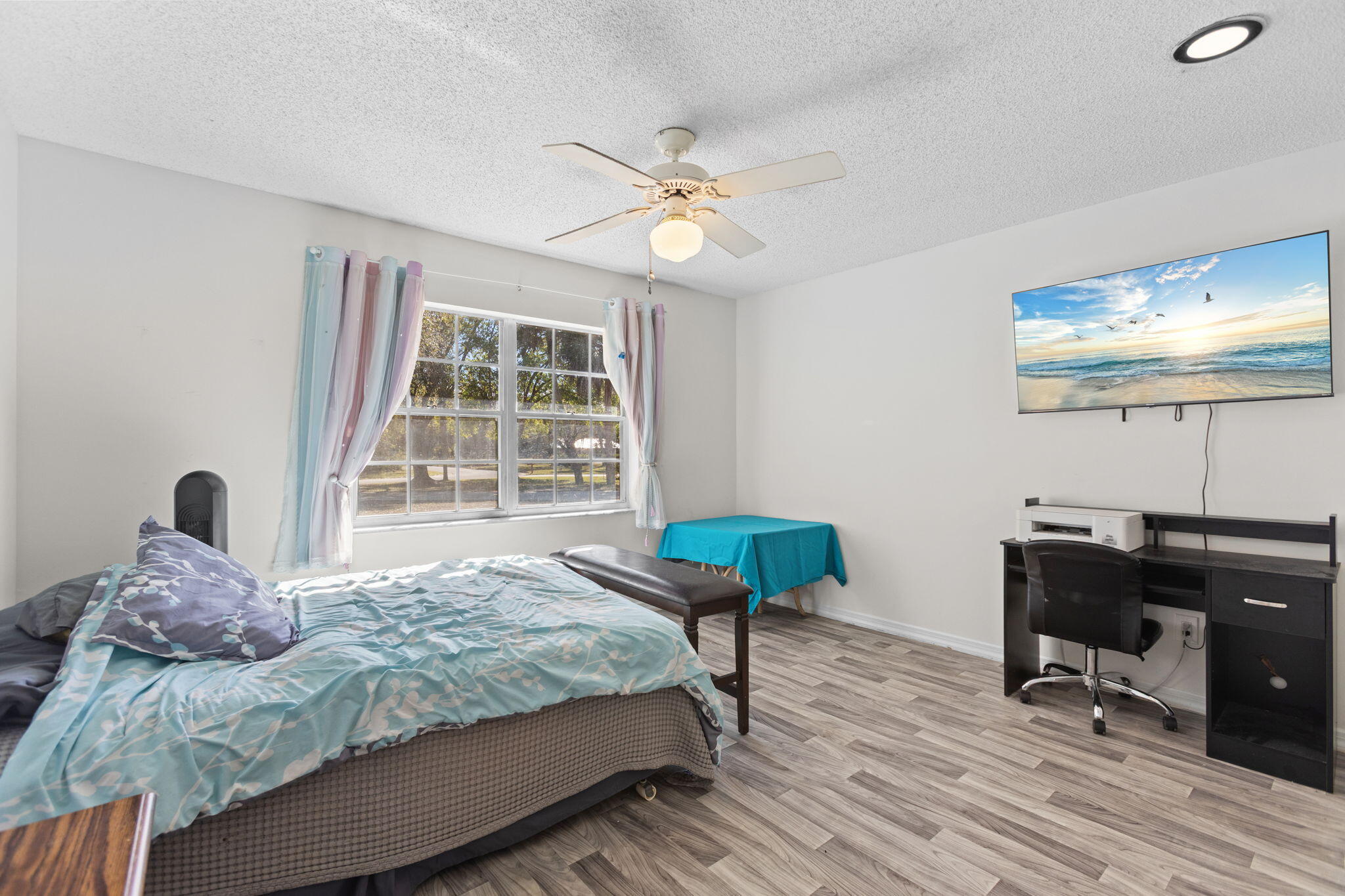 2902 Grove Drive Fort Pierce, FL 34981 - Photo 17 of 39 16-web-or-mls-0V8A6871