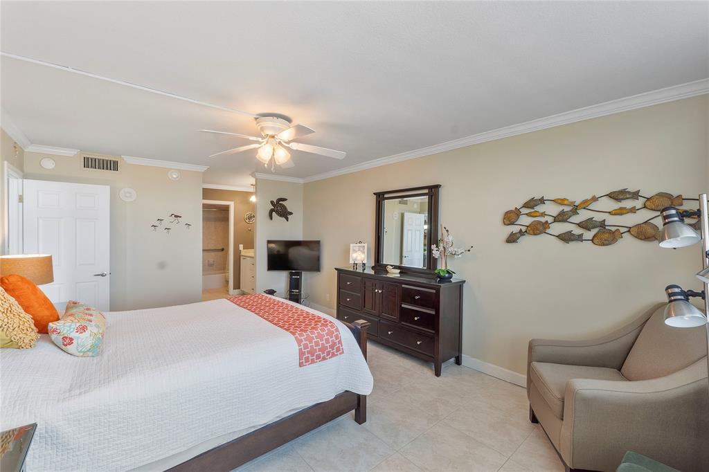 2000 South Ocean Boulevard, Unit 9F Lauderdale-by-the-Sea, FL 33062 - Photo 15 of 52