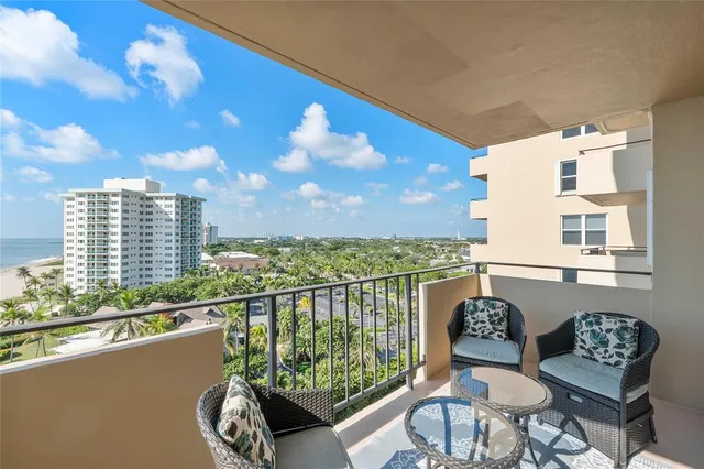 $5,200 | 2000 South Ocean Boulevard, Unit 9F, Lauderdale-by-the-Sea, FL 33062