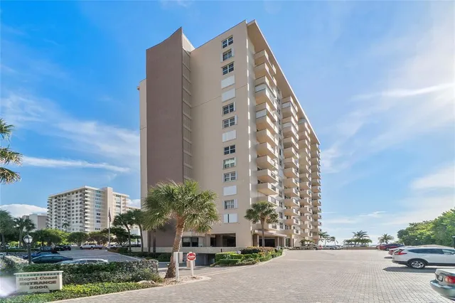 $5,200 | 2000 South Ocean Boulevard, Unit 9F, Lauderdale-by-the-Sea, FL 33062