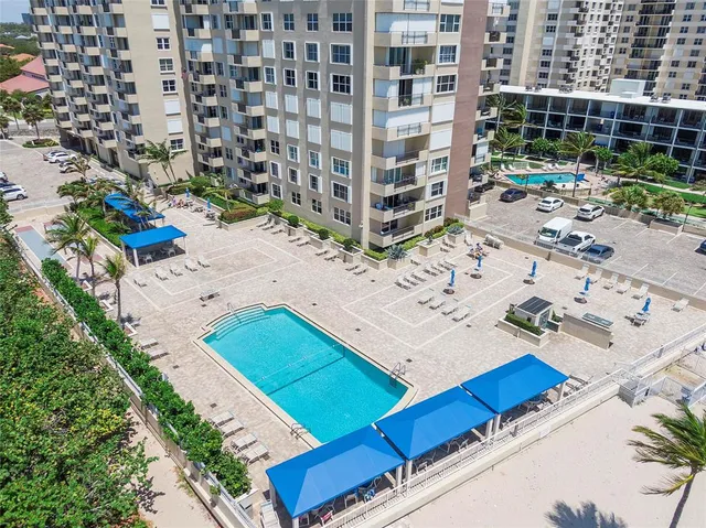 $5,200 | 2000 South Ocean Boulevard, Unit 9F, Lauderdale-by-the-Sea, FL 33062