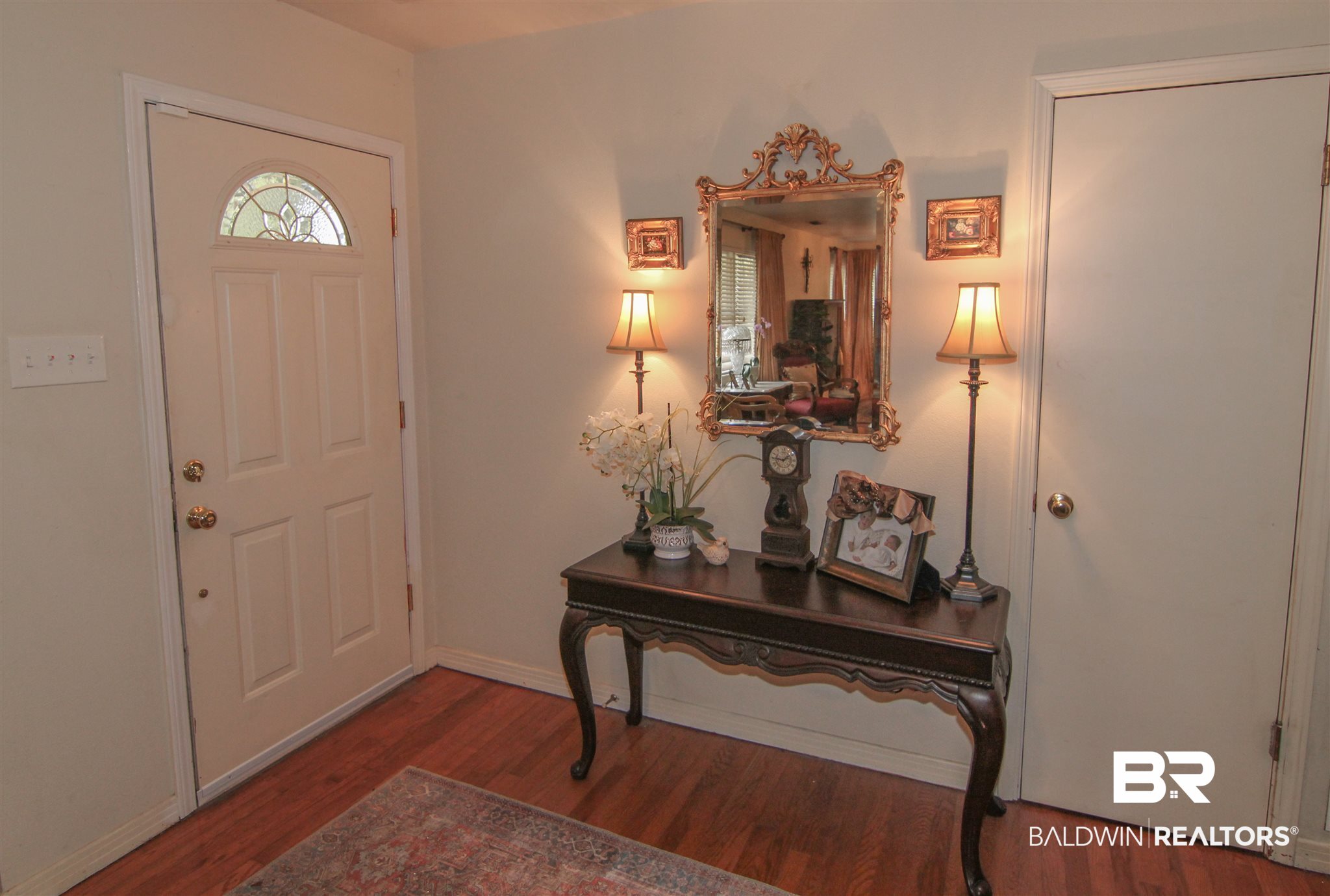 315 Gaines Avenue Mobile, AL 36609 - Photo 6 of 30 Foyer