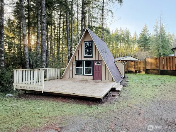 $209,900 | 550 E Trail, Belfair, WA 98528
