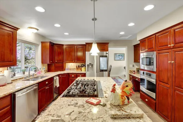 $967,000 | 2205 South Conklin Road, Veradale, WA 99037