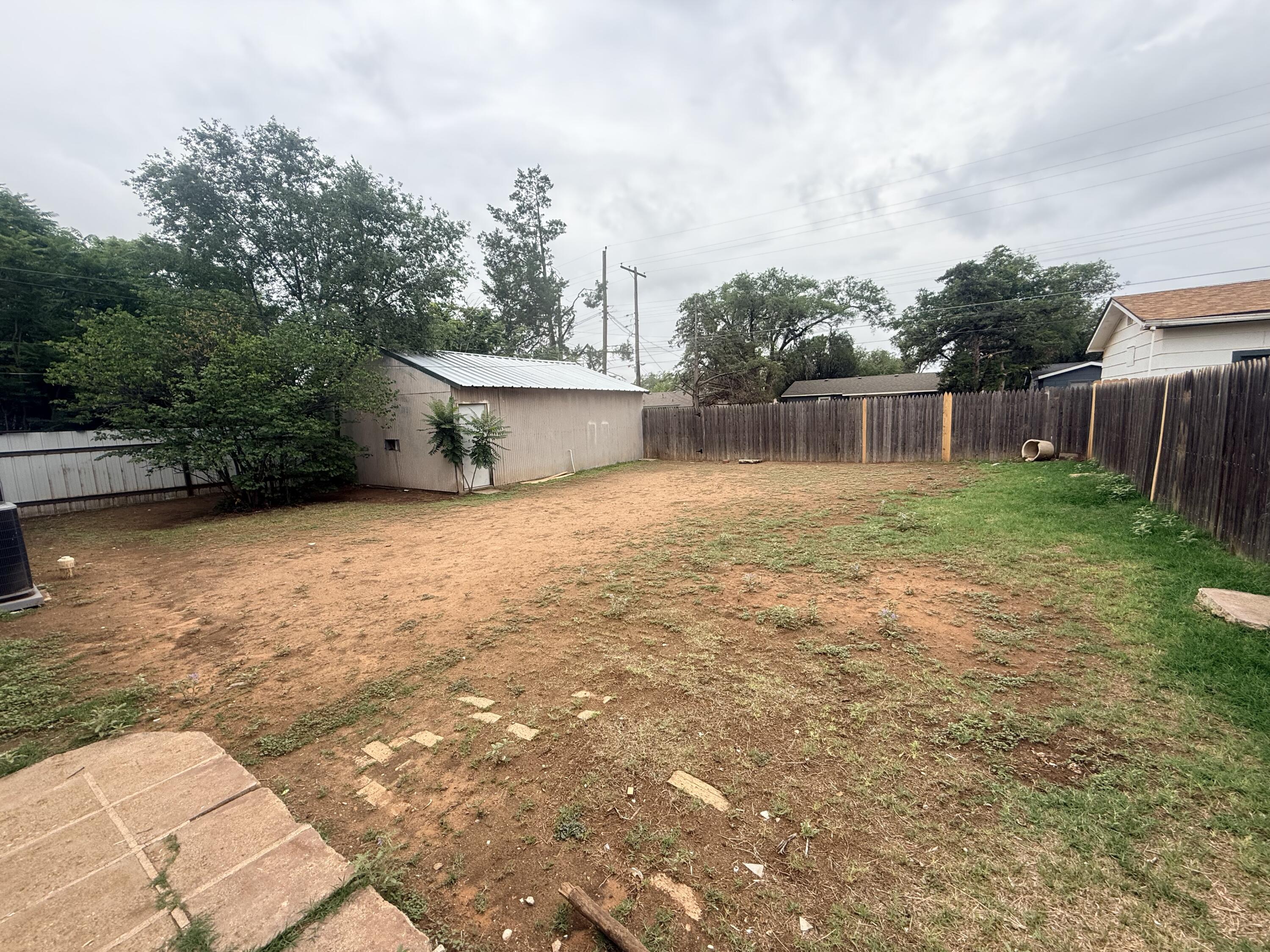 2513 43rd Street Lubbock, TX 79413 - Photo 11 of 11 IMG_0068
