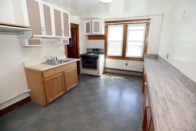 $299,000 | 1779 Shandelee Road, Livingston Manor, NY 12758