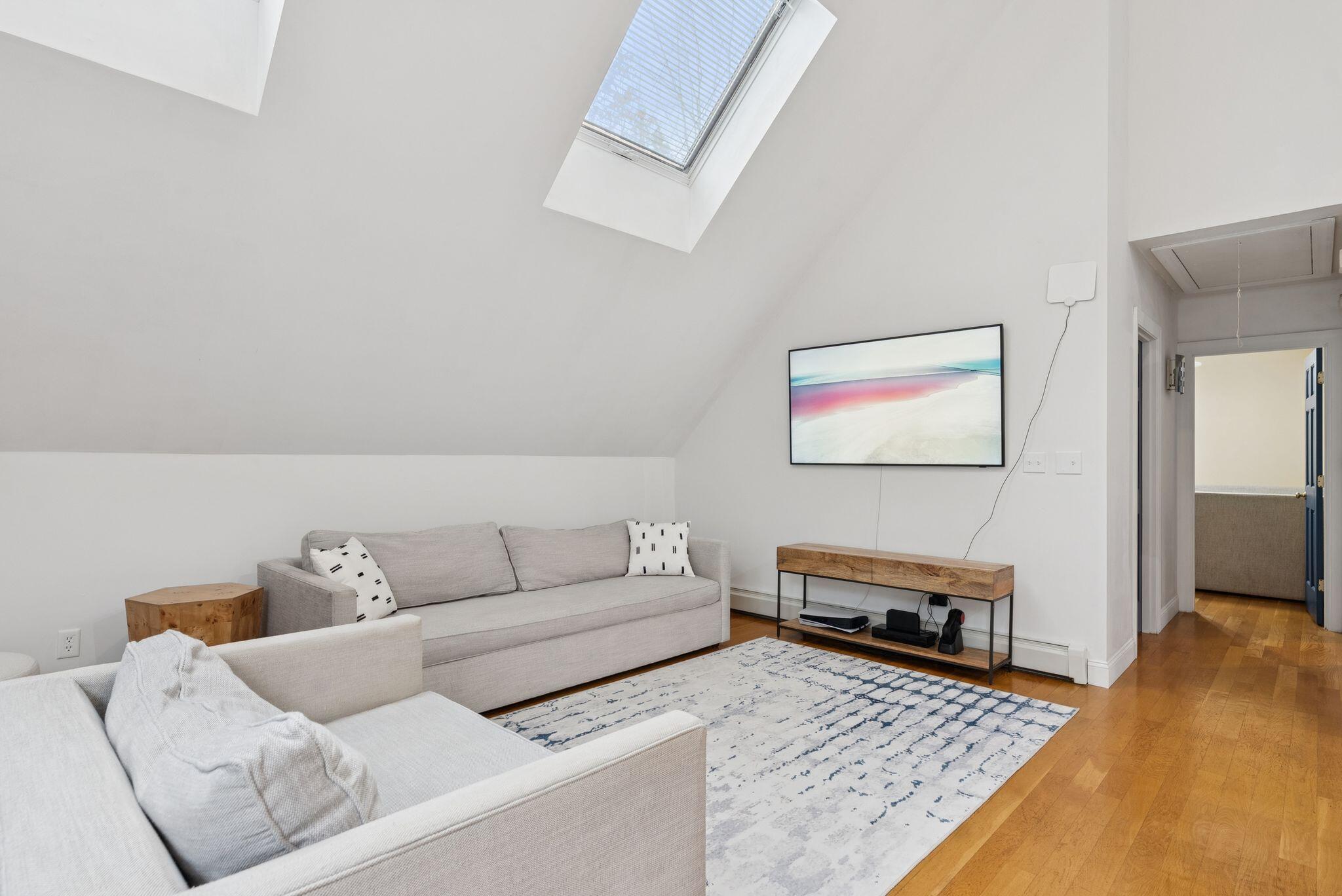 214 Thompson Road Arundel, ME 04046 - Photo 9 of 29 DSC02515