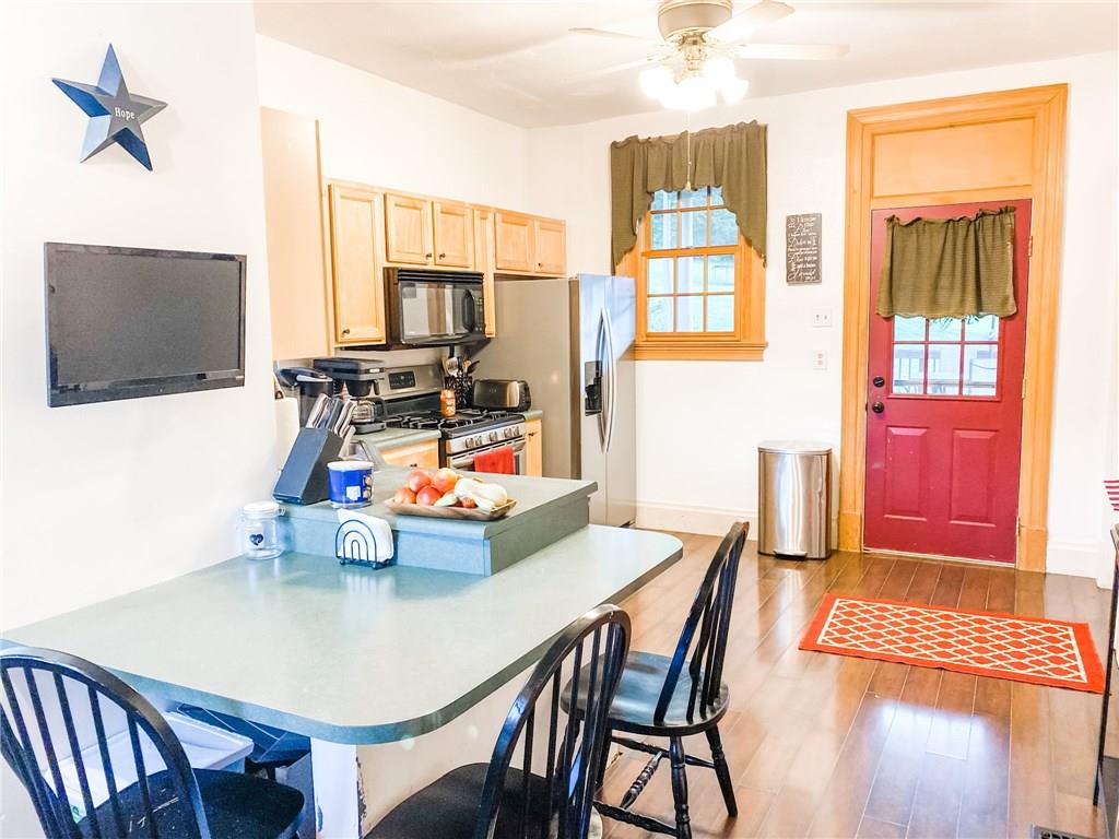 1059 Brownstown Road Irwin, PA 15642 - Photo 2 of 18 Gallery Image 2