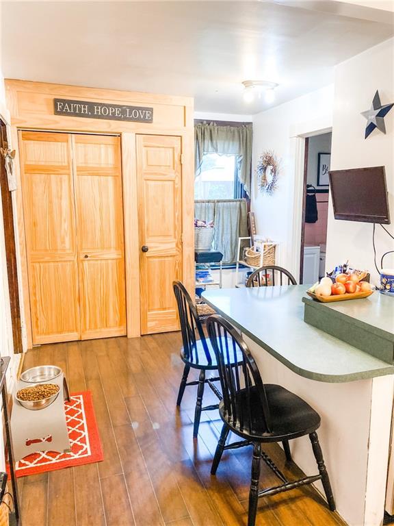 1059 Brownstown Road Irwin, PA 15642 - Photo 3 of 18 Gallery Image 3