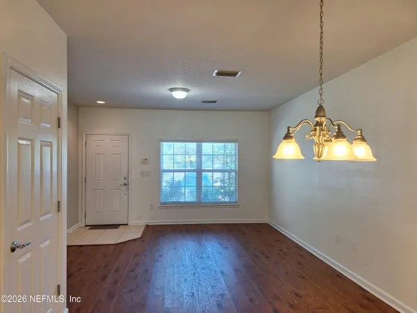 $1,595 | 8106 Summer Cove Court, Jacksonville, FL 32256