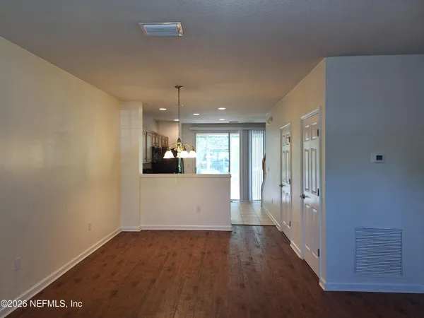 $1,595 | 8106 Summer Cove Court, Jacksonville, FL 32256