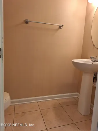 $1,595 | 8106 Summer Cove Court, Jacksonville, FL 32256