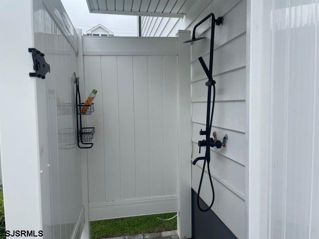 103 North Monroe Avenue, Unit MAY 15TH 2026JULY 31ST 2026 Margate City, NJ 08402 - Photo 31 of 33 a view of walk in closet