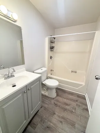 $2,200 | 94 Eastern Avenue, Unit 9, Malden, MA 02148