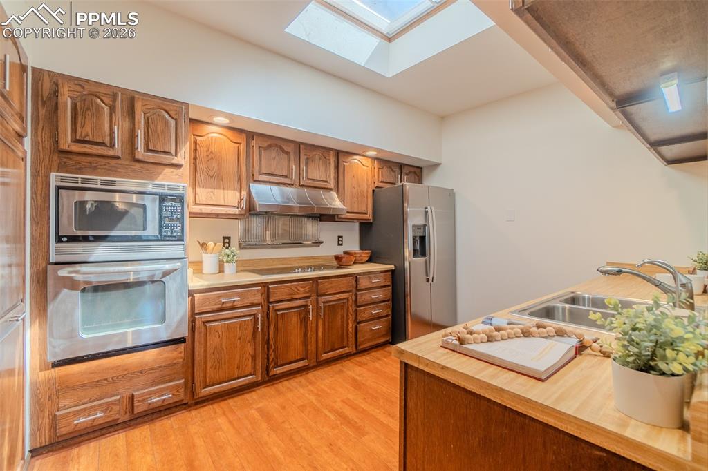 3133 Broadmoor Valley Road, Unit C Colorado Springs, CO 80906 - Photo 15 of 32