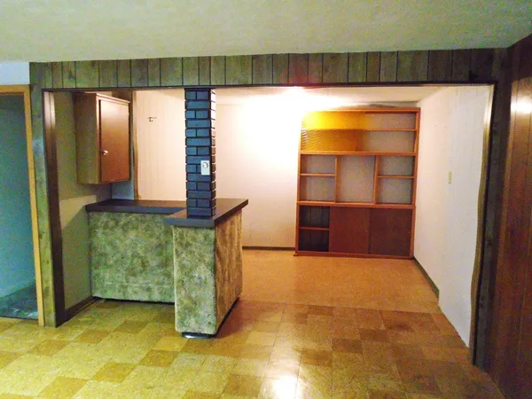 $212,500 | 702 High Street, Dixon, IA 52745