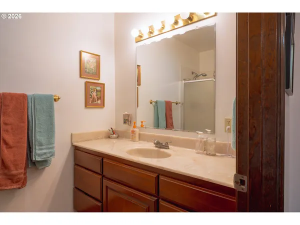 $1,146,000 | 76382 Delena Mayger Road, Rainier, OR 97048