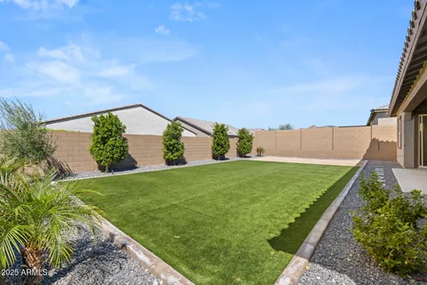 $910,900 | 32634 North 21st Lane, Phoenix, AZ 85085
