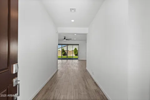 $910,900 | 32634 North 21st Lane, Phoenix, AZ 85085