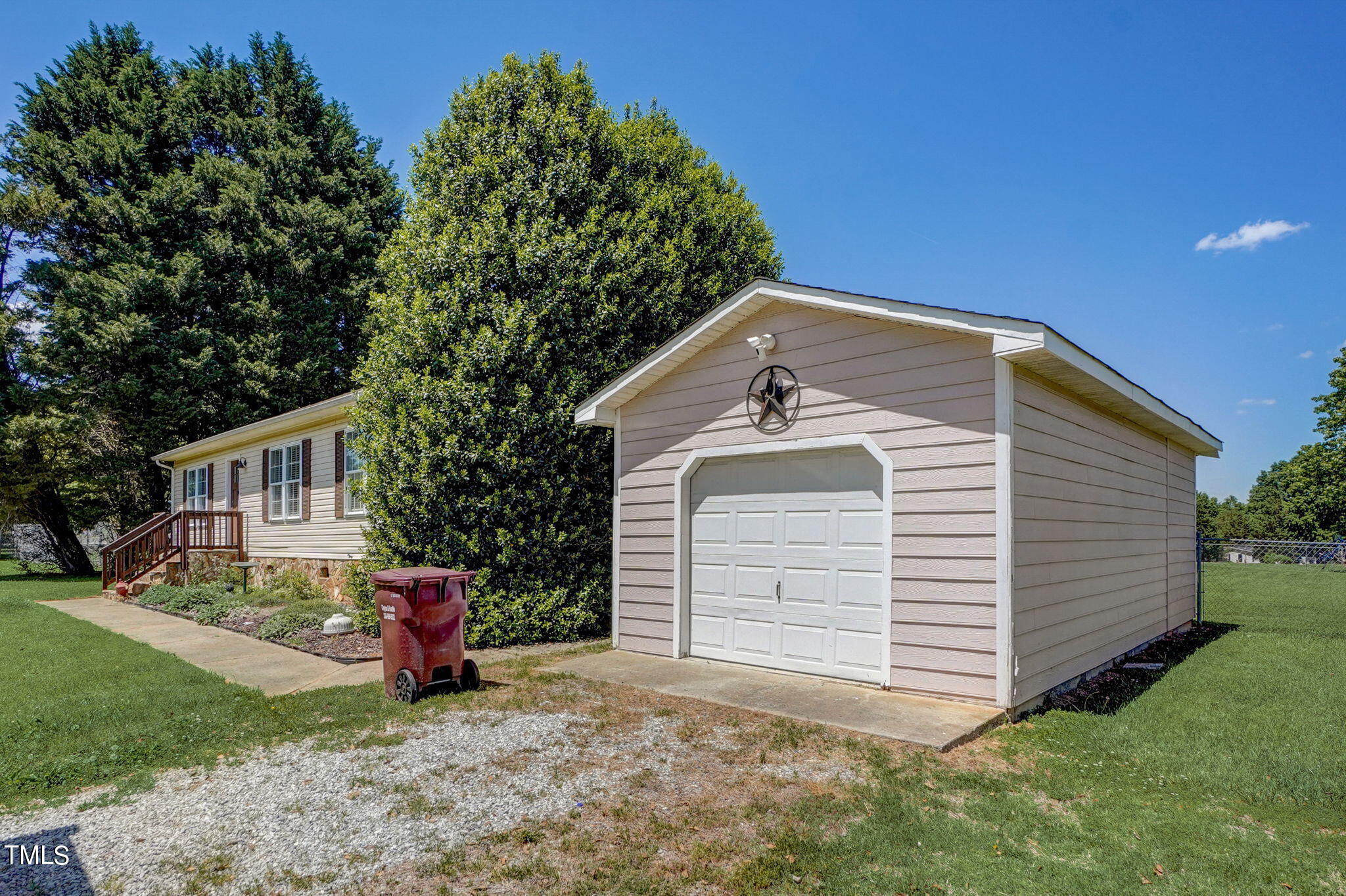 2495 Lucy Garrett Road Roxboro, NC 27574 - Photo 4 of 45 Lucy Garrett Rd-004