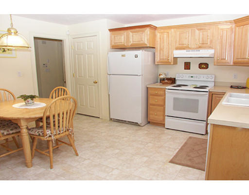 721 Stow Road Marlborough, MA 01752 - Photo 10 of 12 Gallery Image 10
