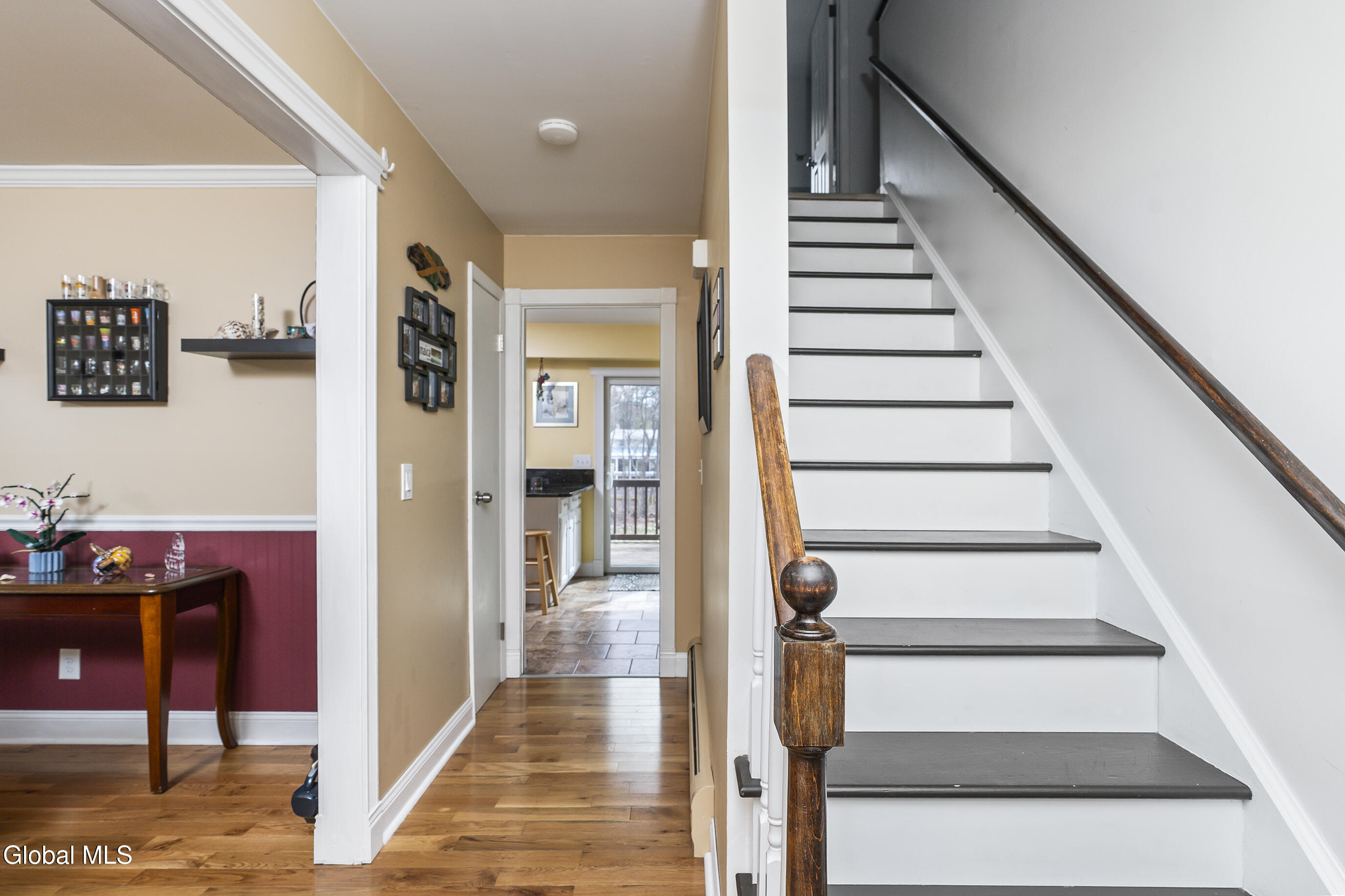 7 Chango Drive Malta, NY 12019 - Photo 11 of 24 013-7-Chango-Dr-Ballston-Lake-NY-12019