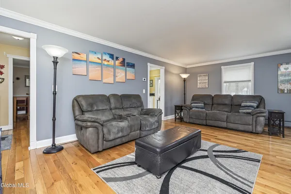 $459,900 | 7 Chango Drive, Malta, NY 12019