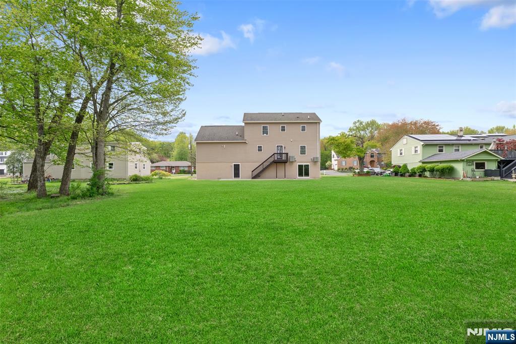 128 Big Piece Road Fairfield, NJ 07004 - Photo 21 of 23