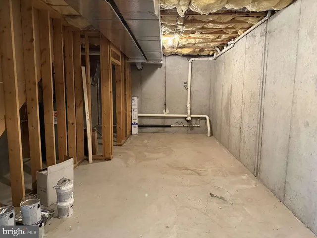 a view of bathroom with shower