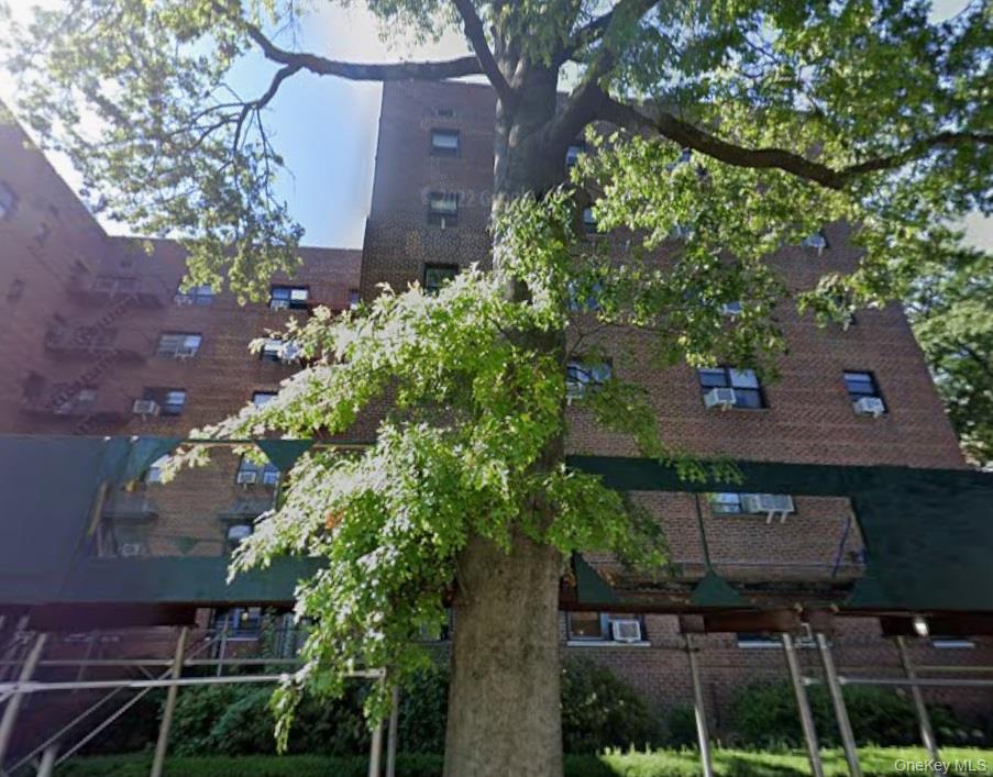 an aerial view of house with yard
