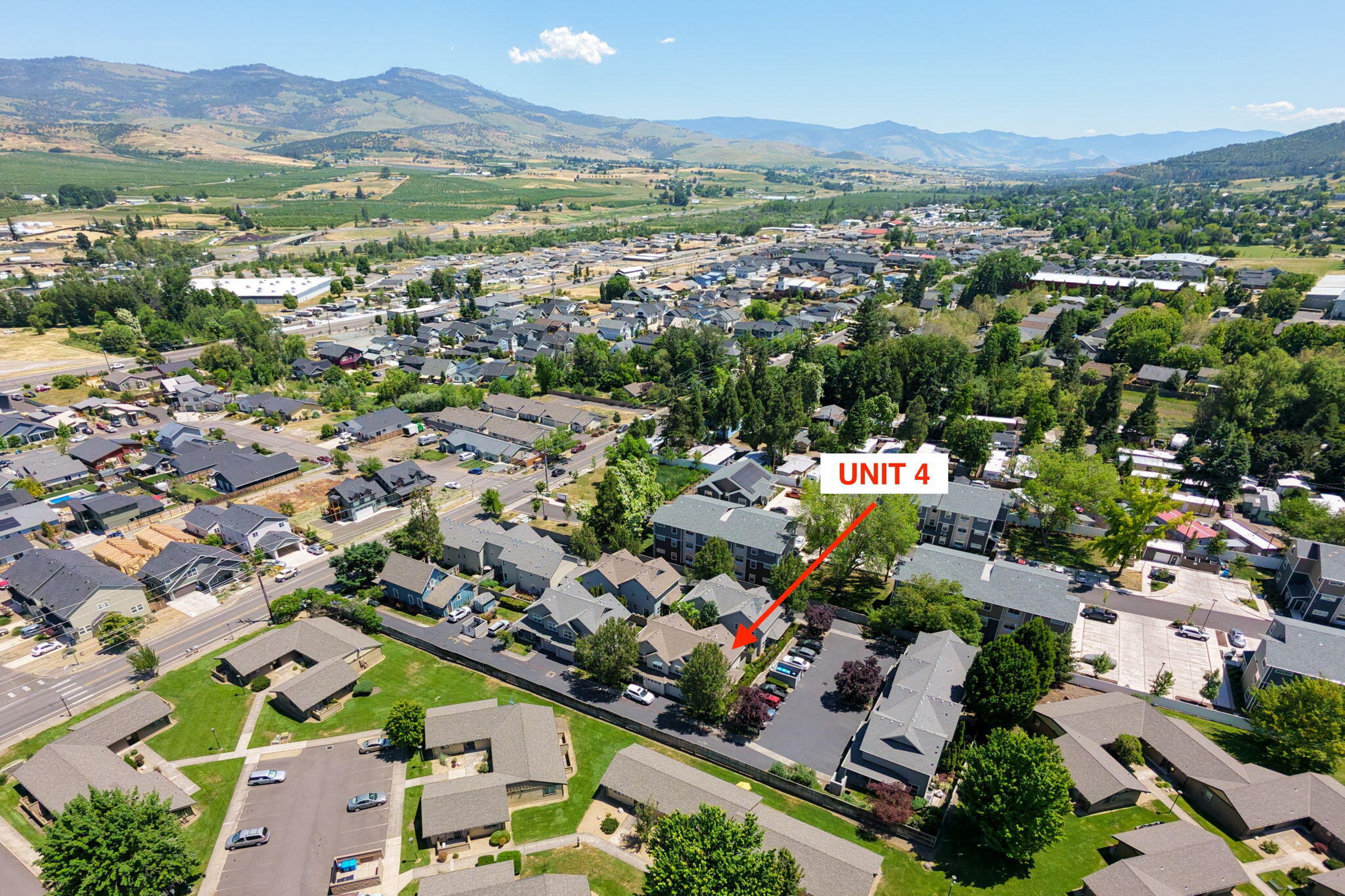 228 Talent Avenue, Unit 4 Talent, OR 97540 - Photo 2 of 23 Great location, close to downtown Talent