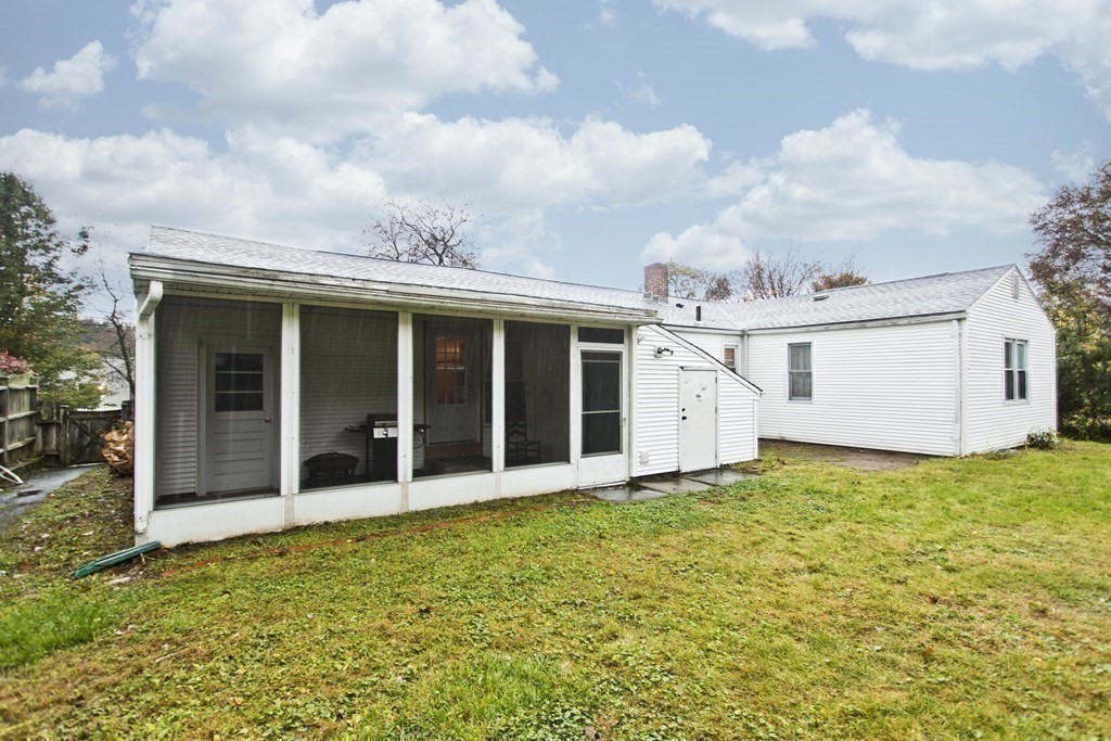 174 Robinson Road West Springfield, MA 01089 - Photo 25 of 28 Gallery Image 25