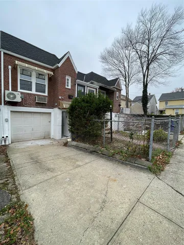 $749,000 | 114-42 196th Street | St. Albans