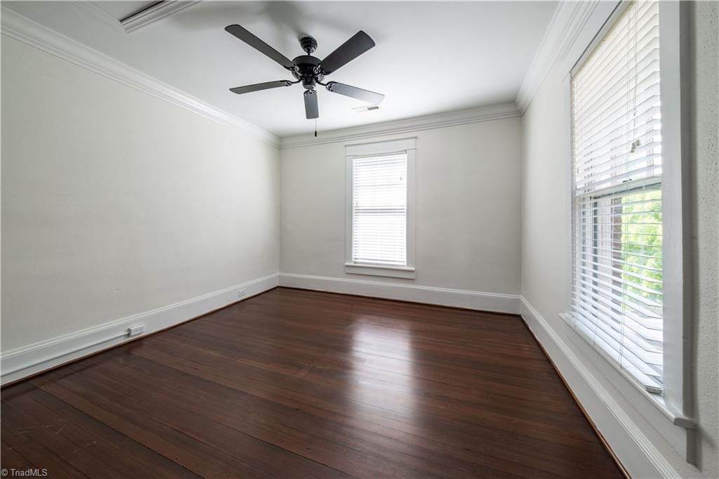 226 West Main Street Elkin, NC 28621 - Photo 14 of 24