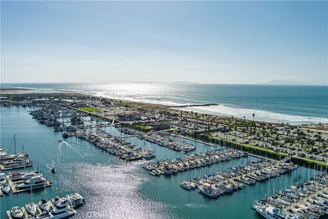 $624,000 | 1215 Anchors Way Drive, Unit 51, Ventura, CA 93001