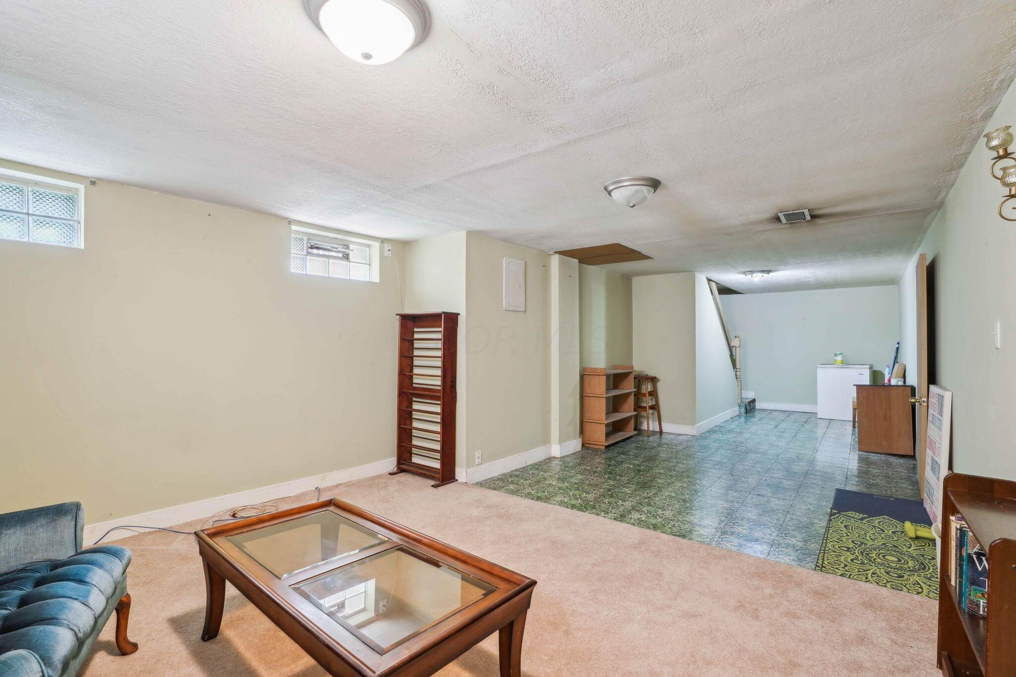 1211 Bernhard Road Columbus, OH 43227 - Photo 25 of 33 25-web-or-mls-1211-bernhard-rd