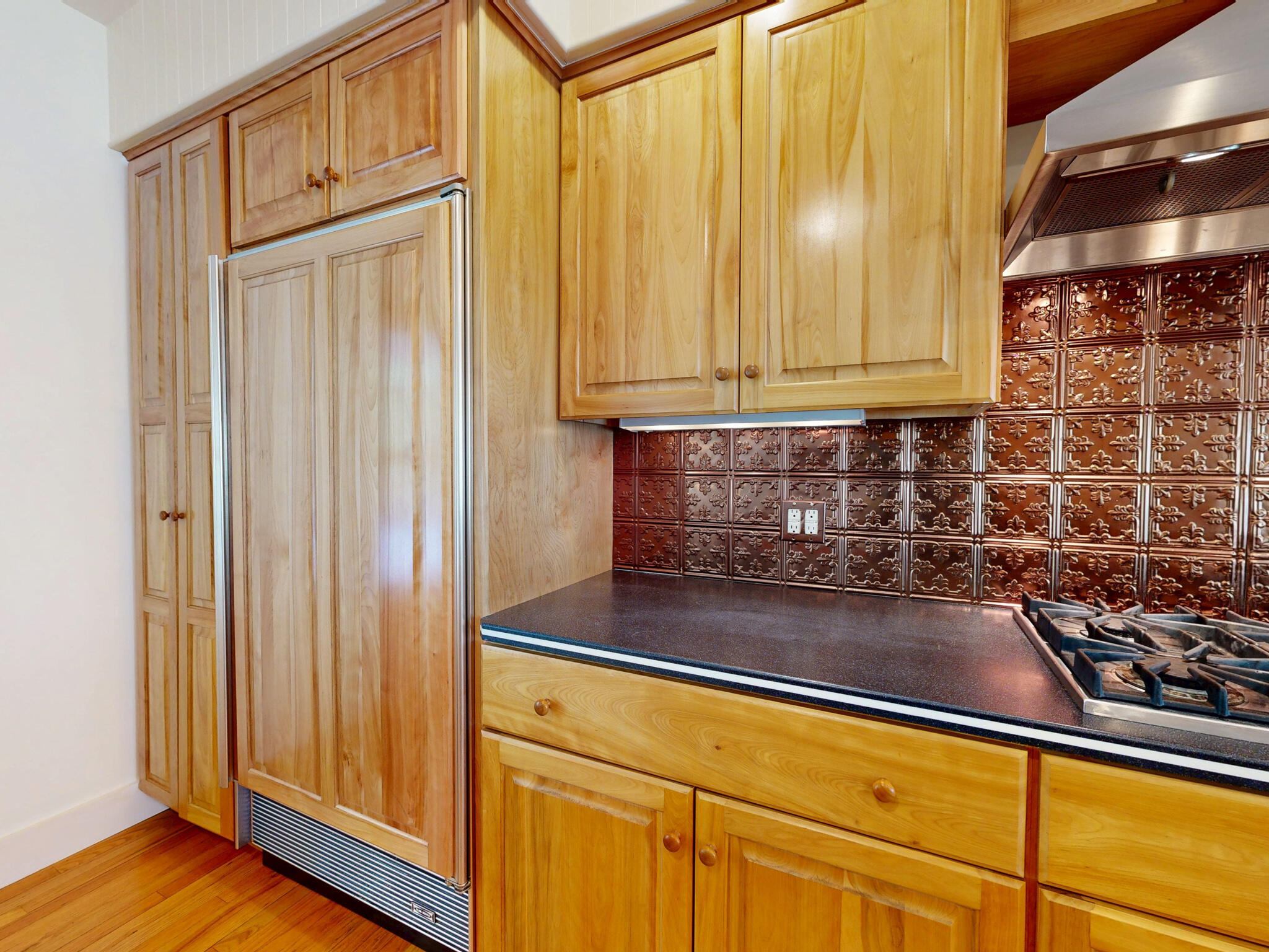 299 Gates Road Jefferson, ME 04348 - Photo 20 of 121 Sub Zero Refrigerator & Viking Gas Range
