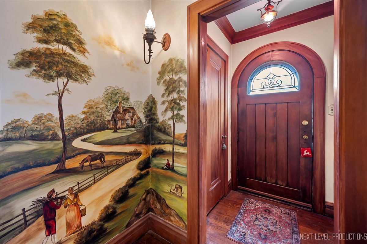 640 Anderson Boulevard Geneva, IL 60134 - Photo 3 of 41